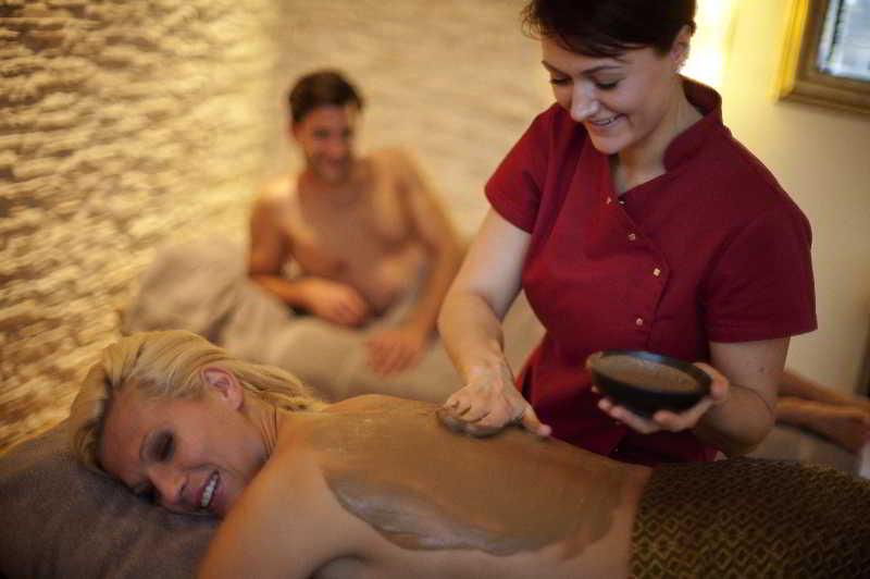 Wellness Hotel Tenedo - Thermalquellen Resort Bad Bad Zurzach エクステリア 写真
