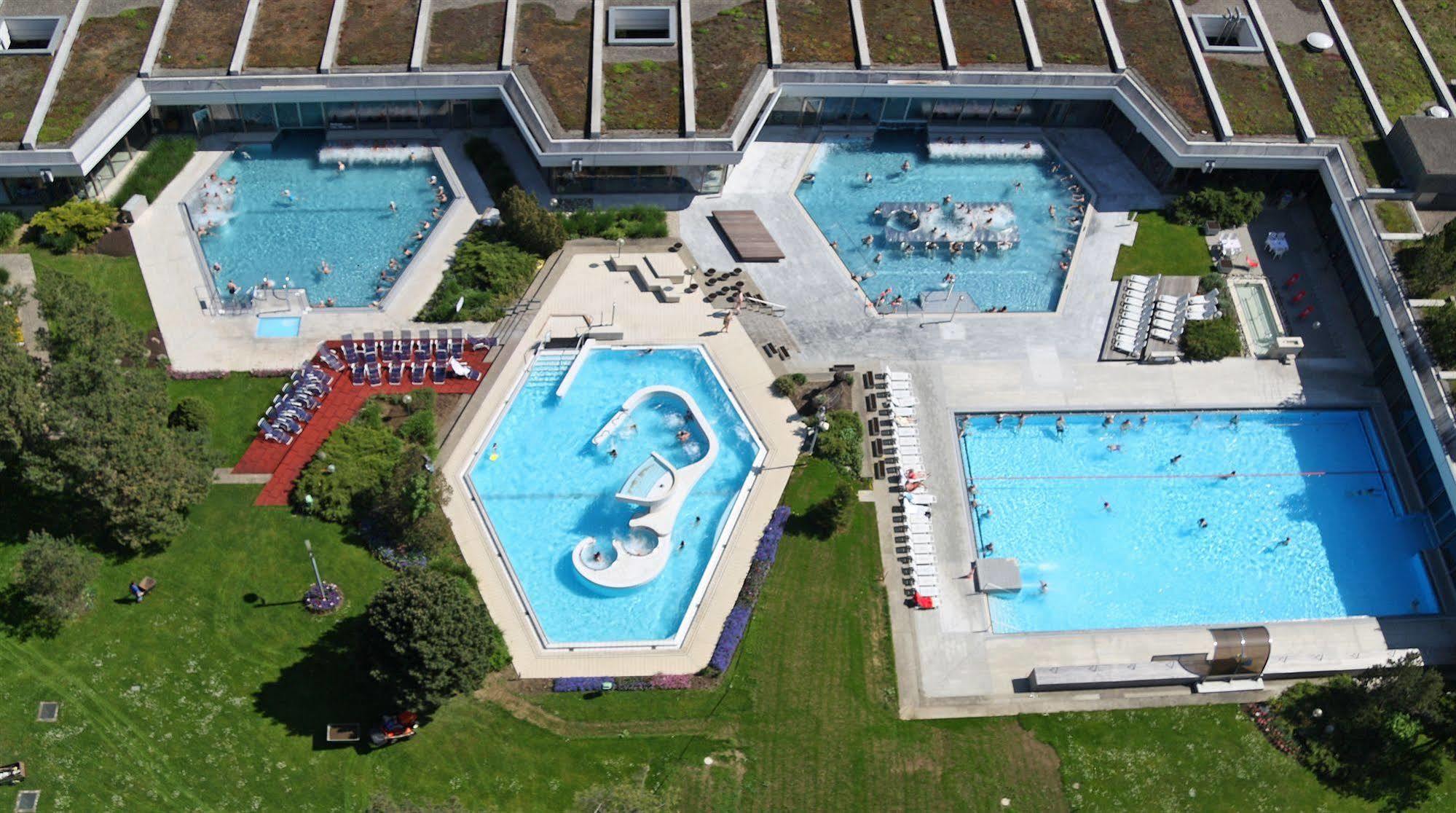 Wellness Hotel Tenedo - Thermalquellen Resort Bad Bad Zurzach エクステリア 写真
