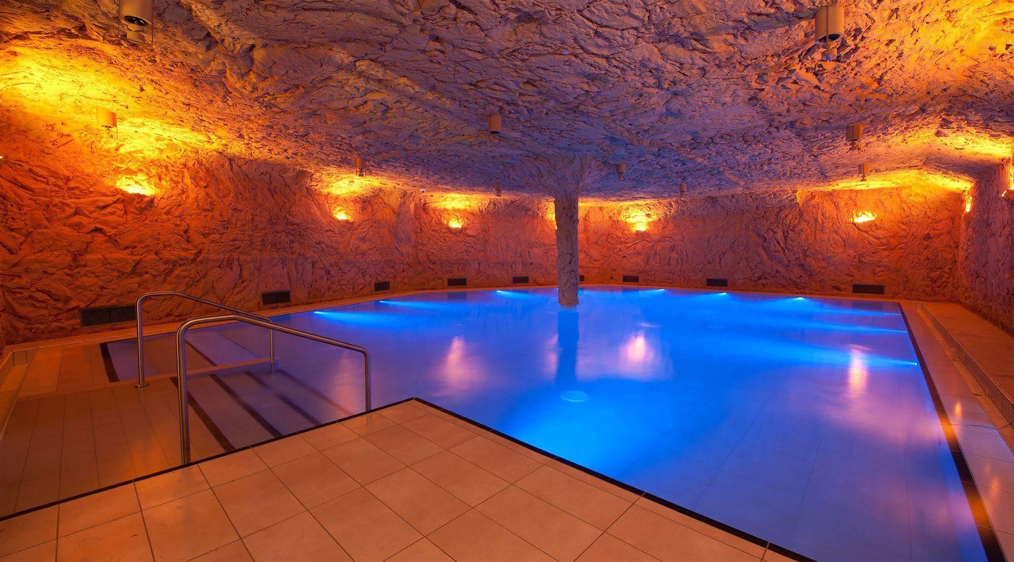 Wellness Hotel Tenedo - Thermalquellen Resort Bad Bad Zurzach エクステリア 写真